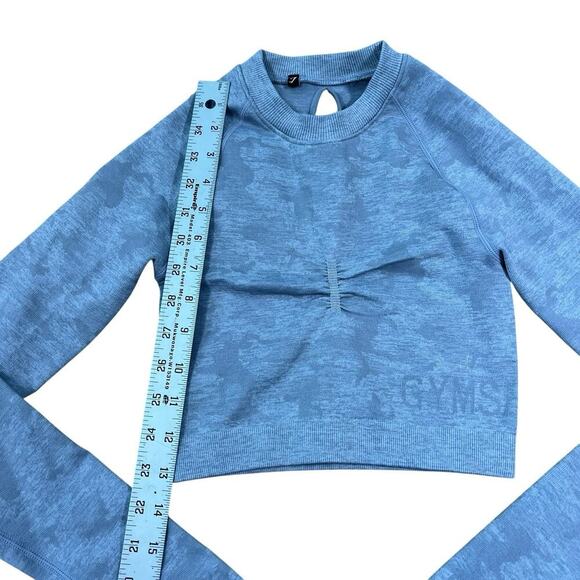 Gymshark Adapt Light Gray Camo Long Sleeve Crop Top Shirt Keyhole Back Size XS - Picture 4 of 9